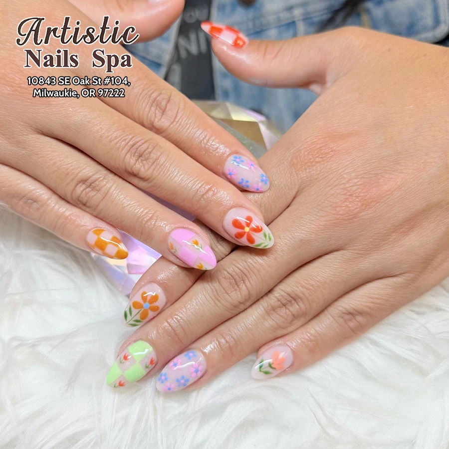 Artistic Nails & Spa